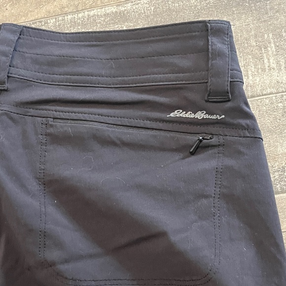 Eddie Bauer Black Mid-Length Performance Bermuda Shorts - Picture 8 of 9